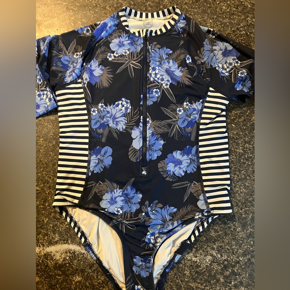 Girls Onepiece- swim wear